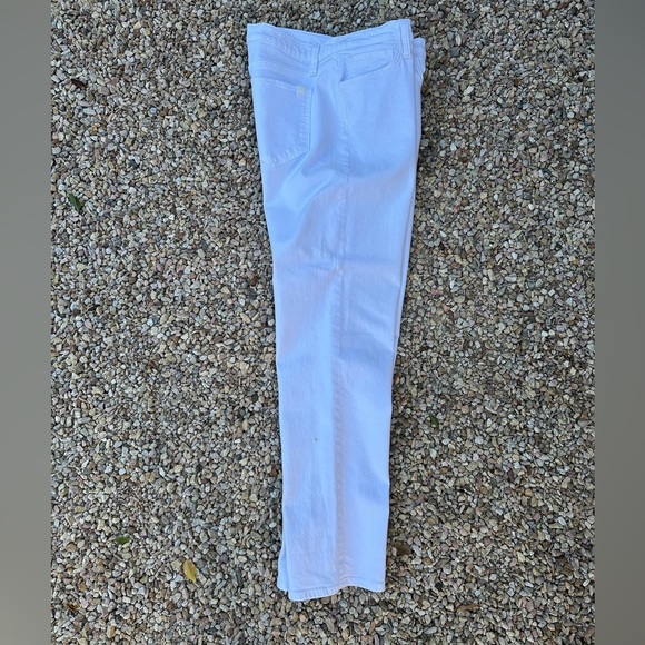 Joe's Jean "The Scout Mid Rise Slim Boyfriend" jeans - size 31 - Picture 4 of 6